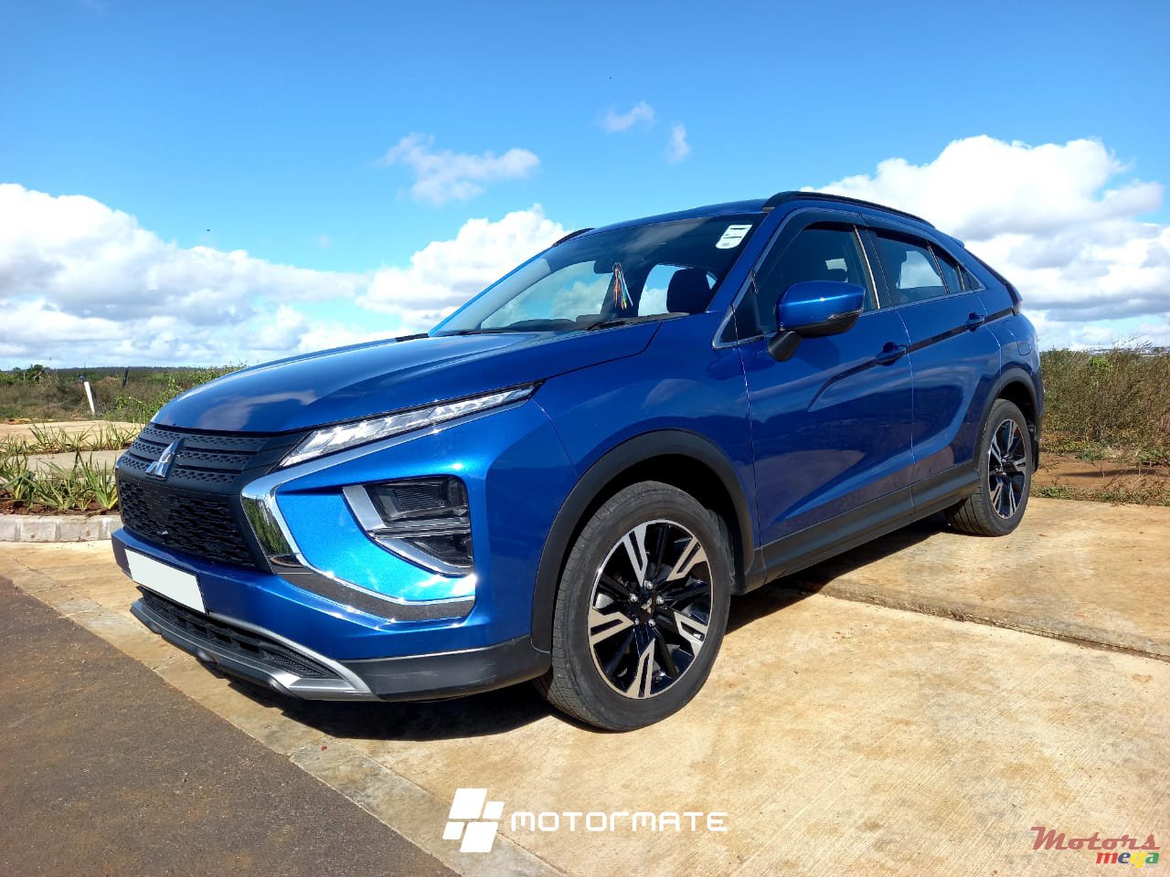 2022' Mitsubishi Eclipse Cross photo #2