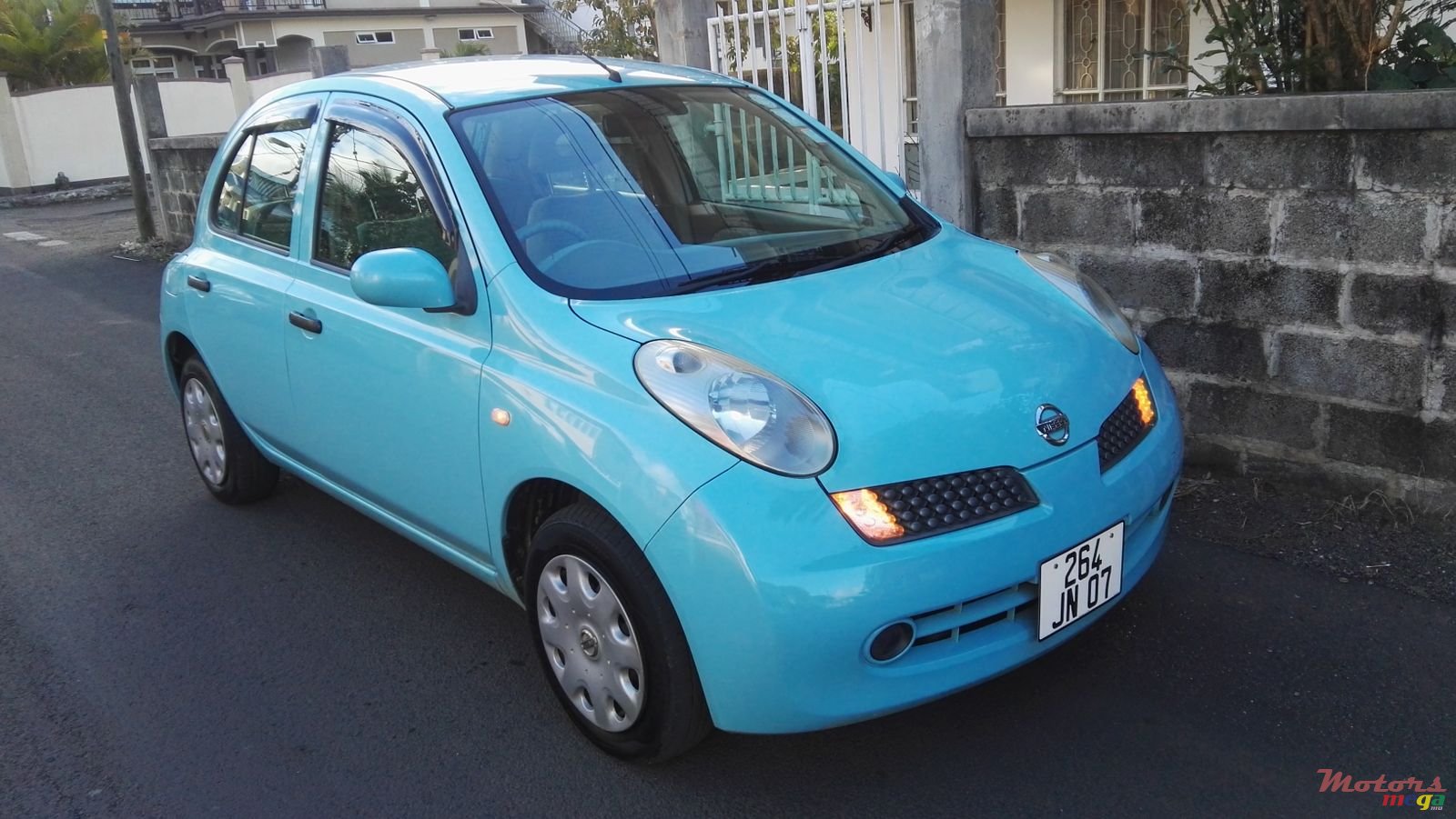 2007' Nissan March photo #1