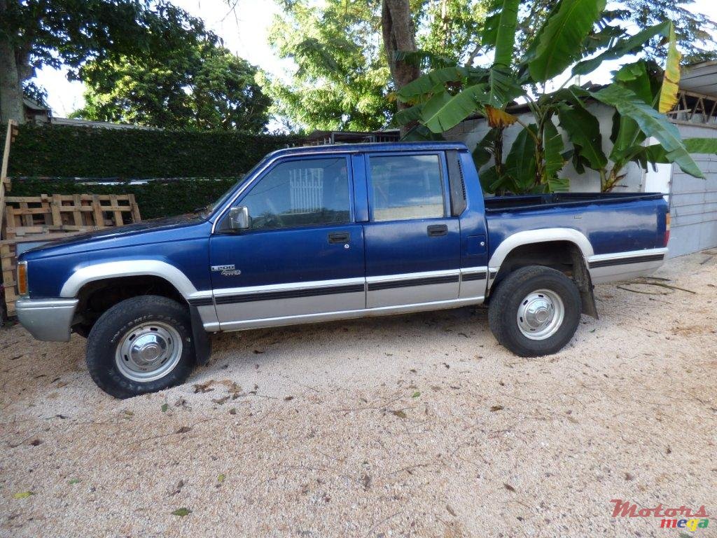 1997' Mitsubishi L 200 photo #1