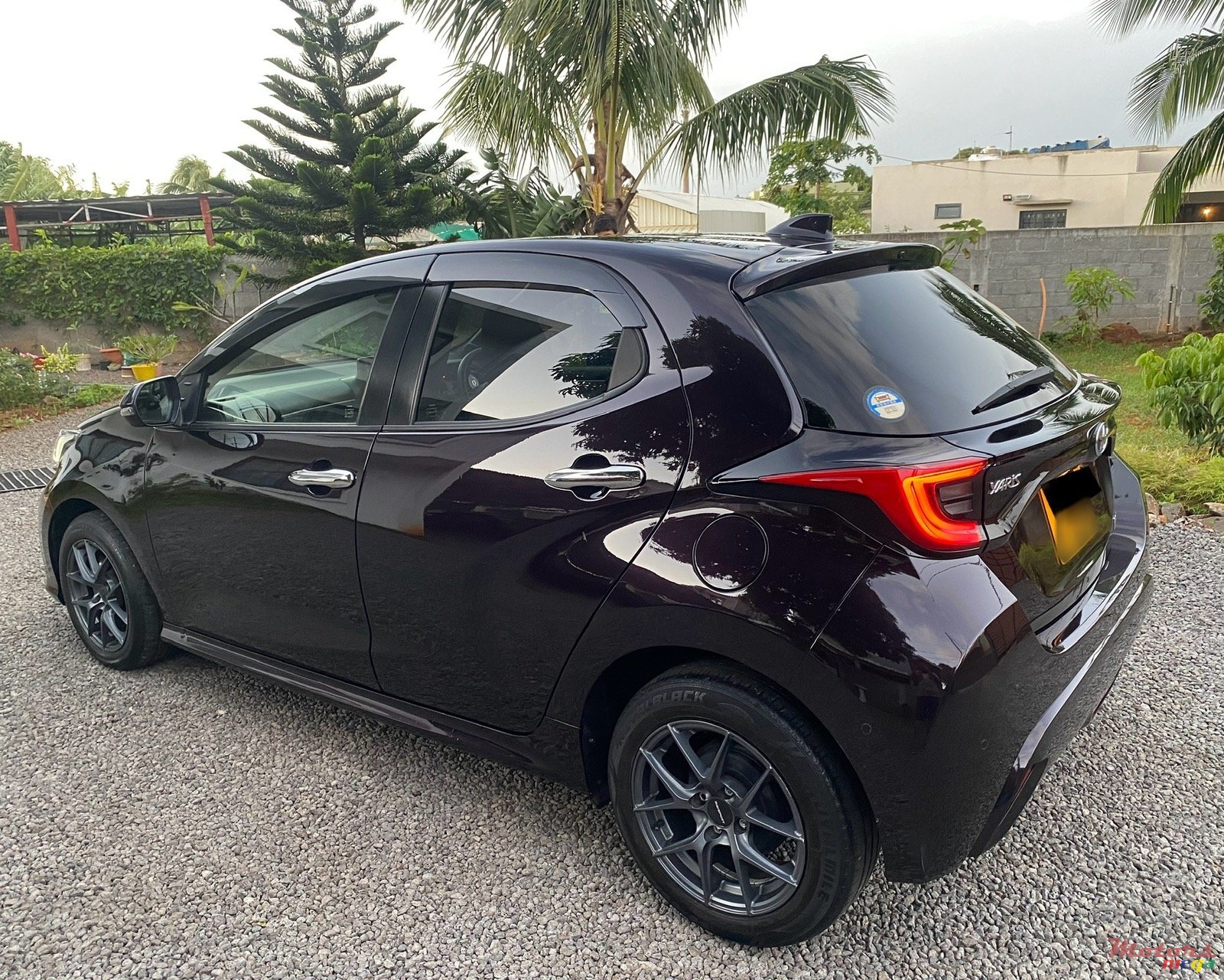 2020' Toyota Yaris Z package photo #3