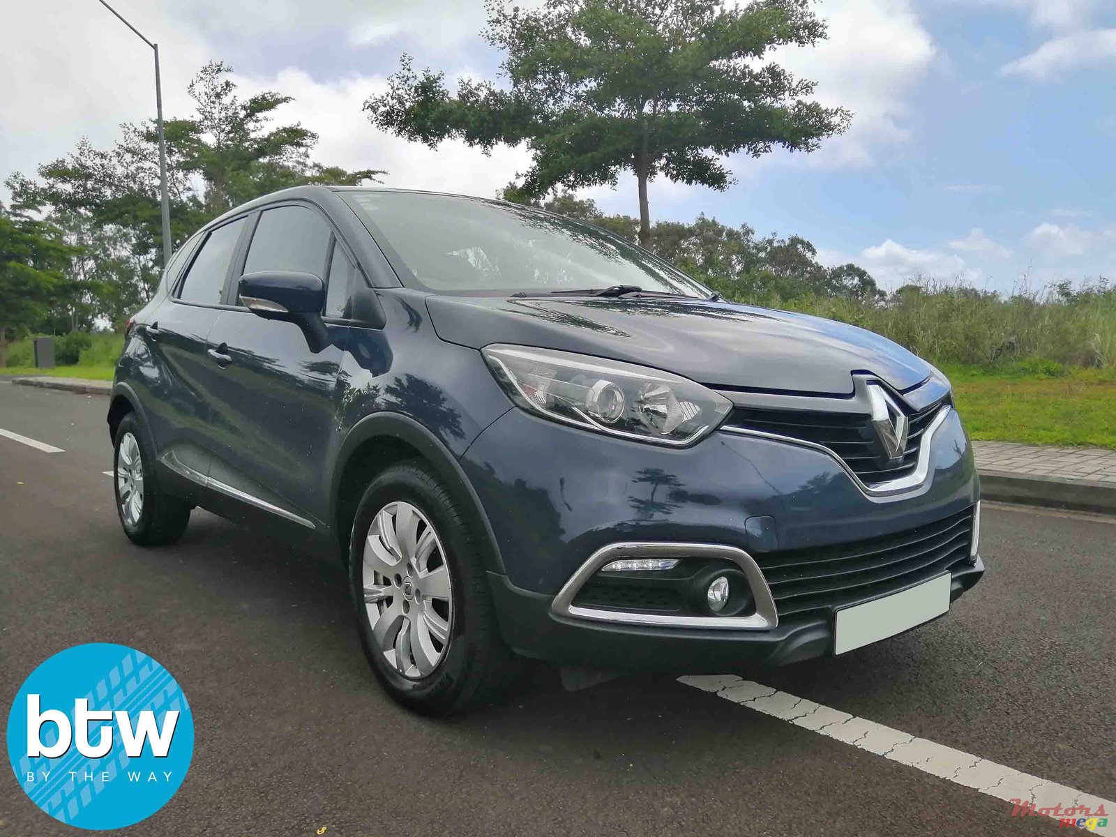 2015' Renault Captur 1.2 Turbo photo #1