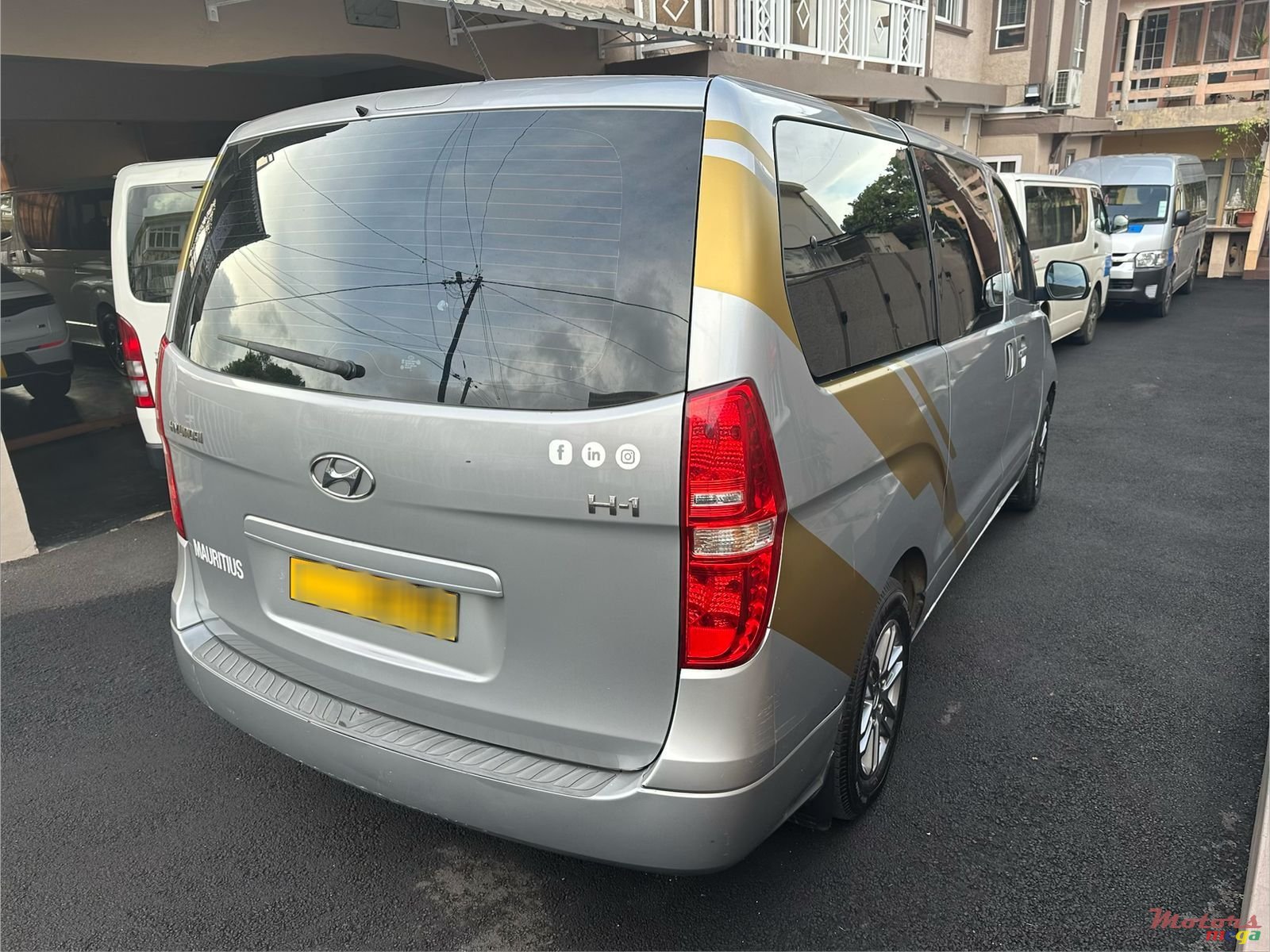 2020' Hyundai H-1 photo #4