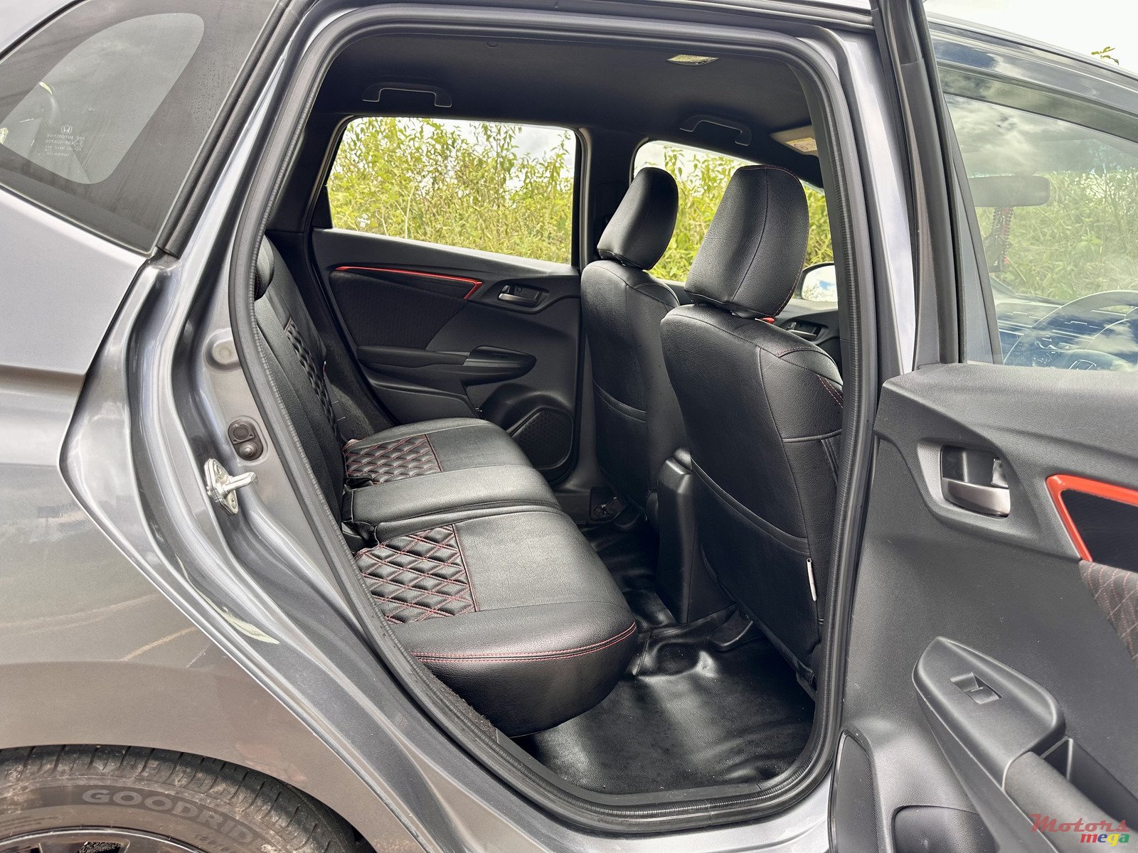 2019' Honda Jazz photo #2