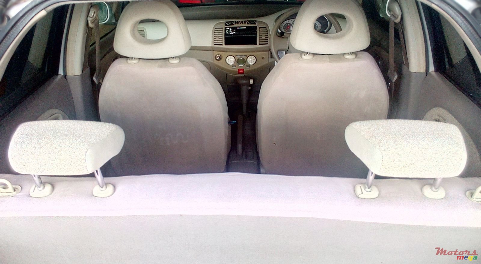 2005' Nissan March Impul photo #7