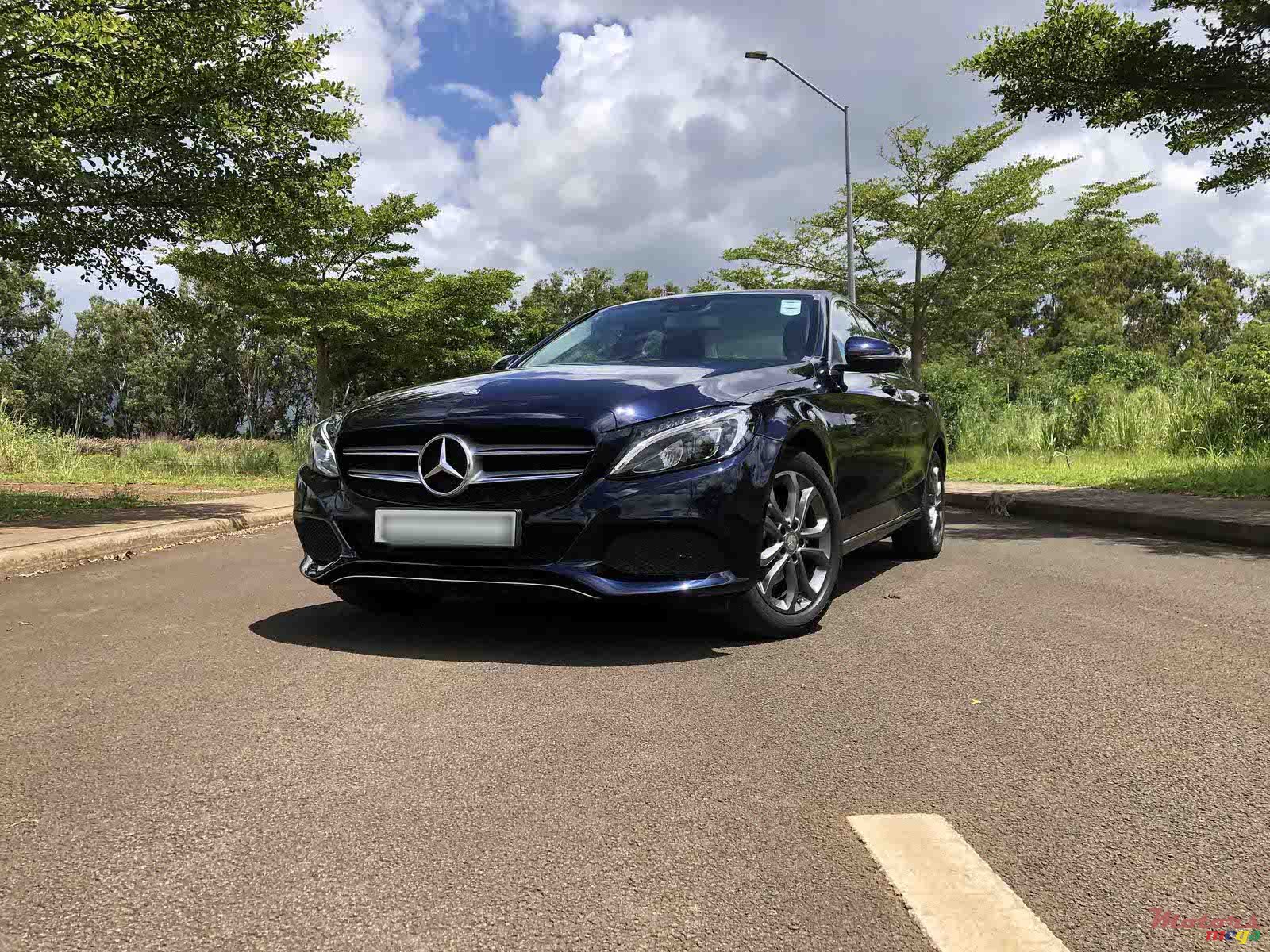 2016' Mercedes-Benz C 180 photo #2