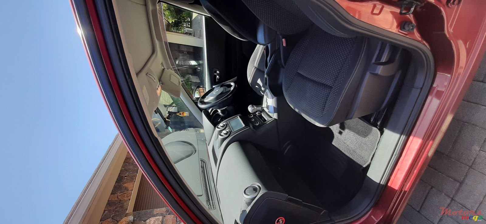 2010' Nissan Qashqai photo #4