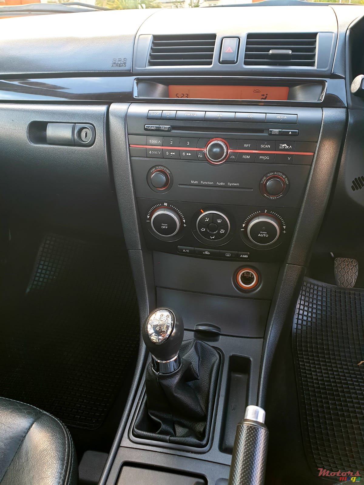 2008' Mazda 3 photo #5