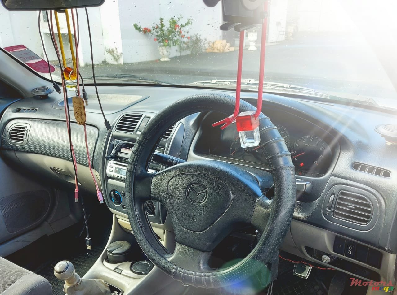 2002' Mazda Familia Dorigine photo #3