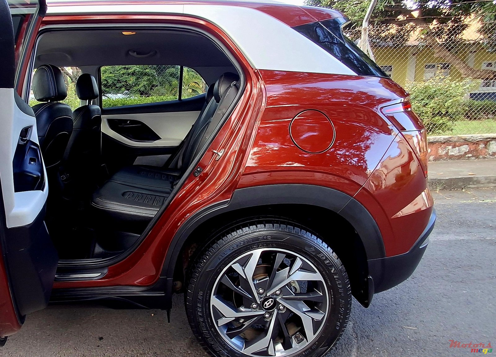 2021' Hyundai GLS photo #4