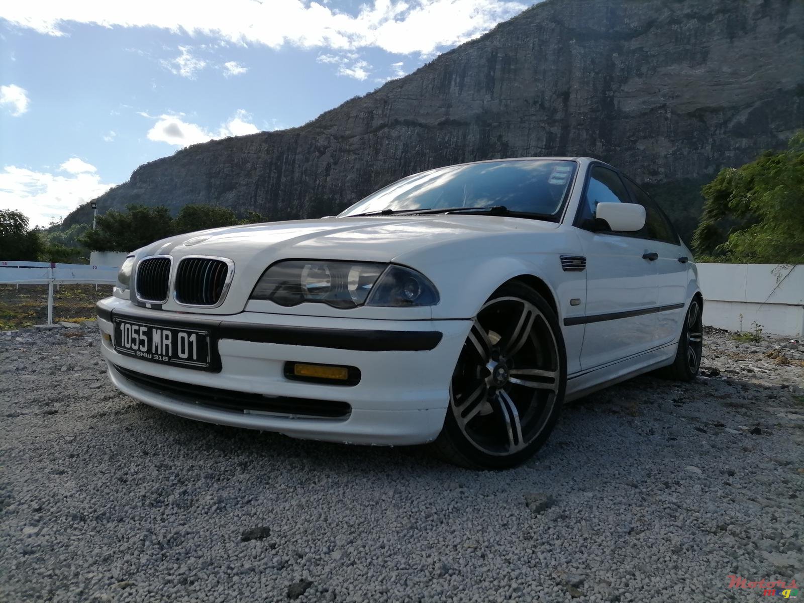 2001' BMW 3 Series E46 photo #4