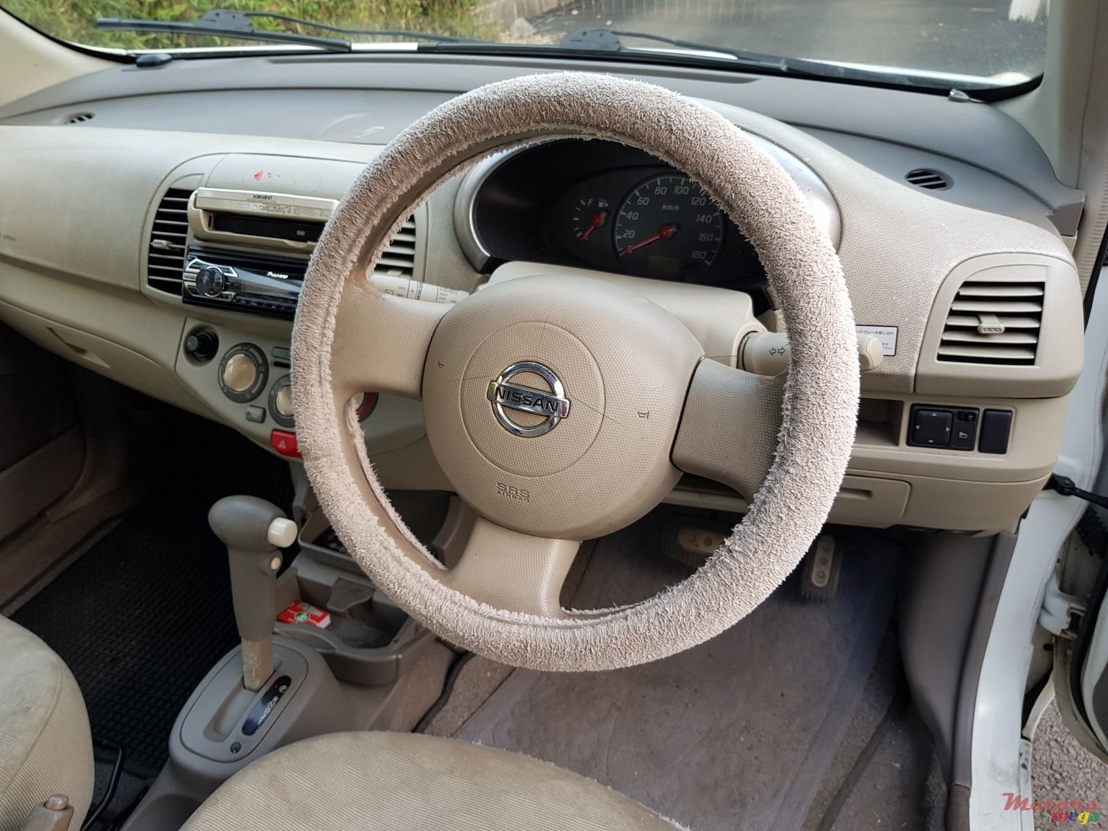 2002' Nissan March Automatic photo #5