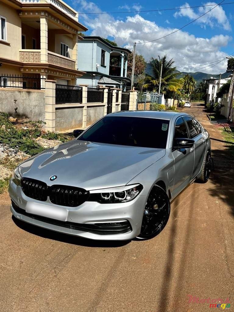 2018' BMW 530 photo #1
