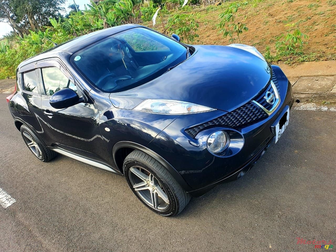 2012' Nissan Juke photo #3