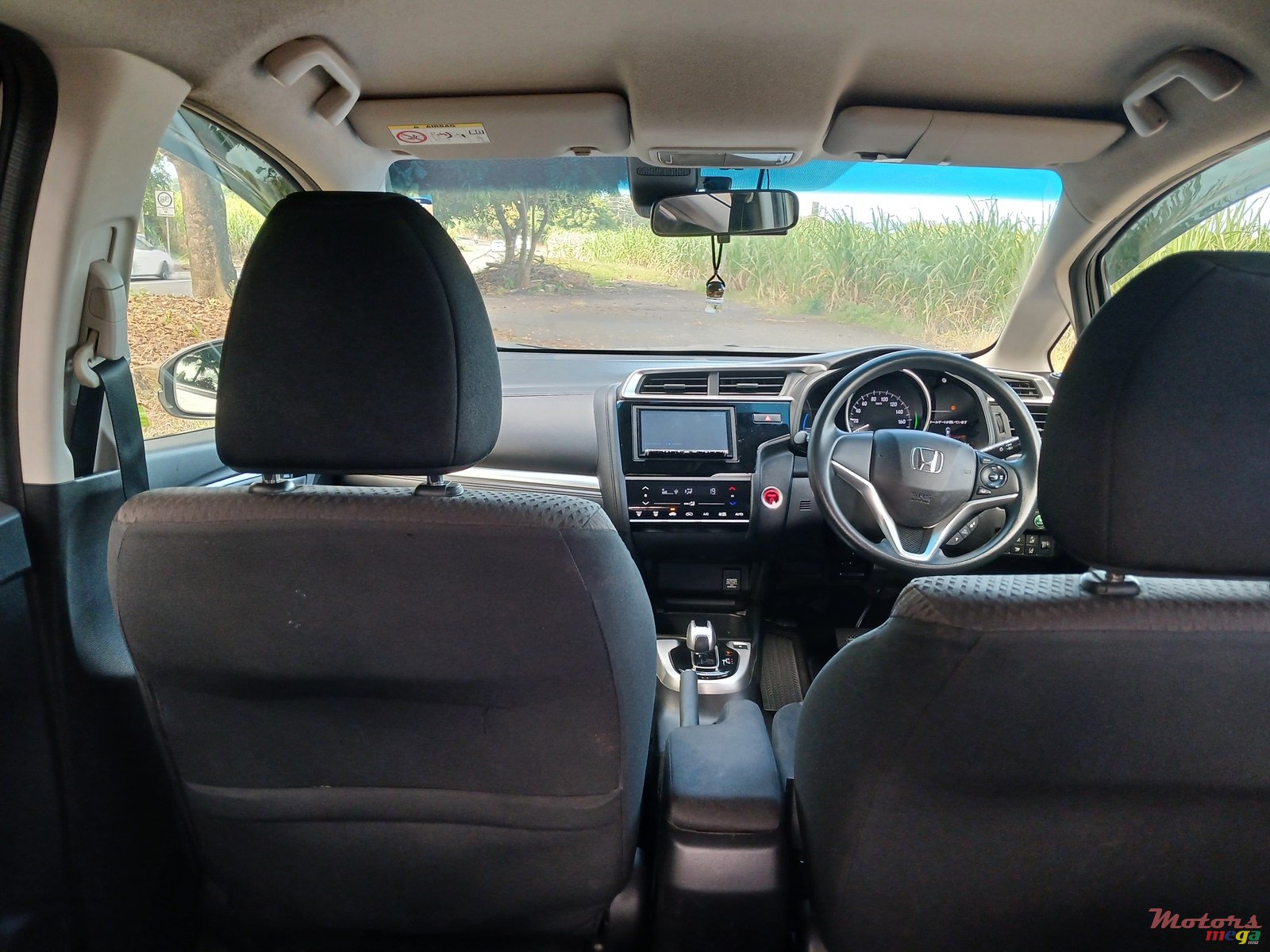 2017' Honda Fit photo #4