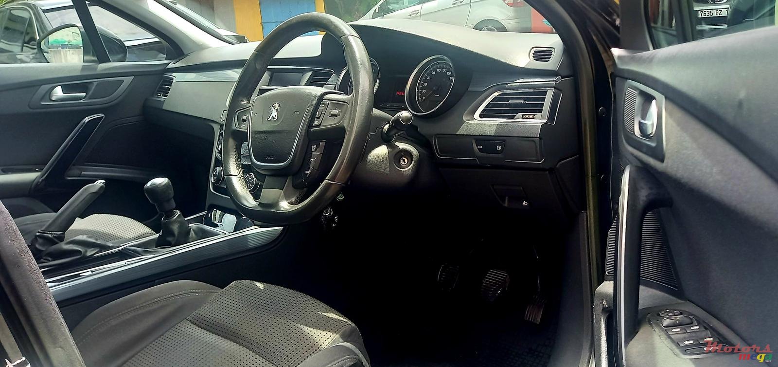 2013' Peugeot 508 photo #5