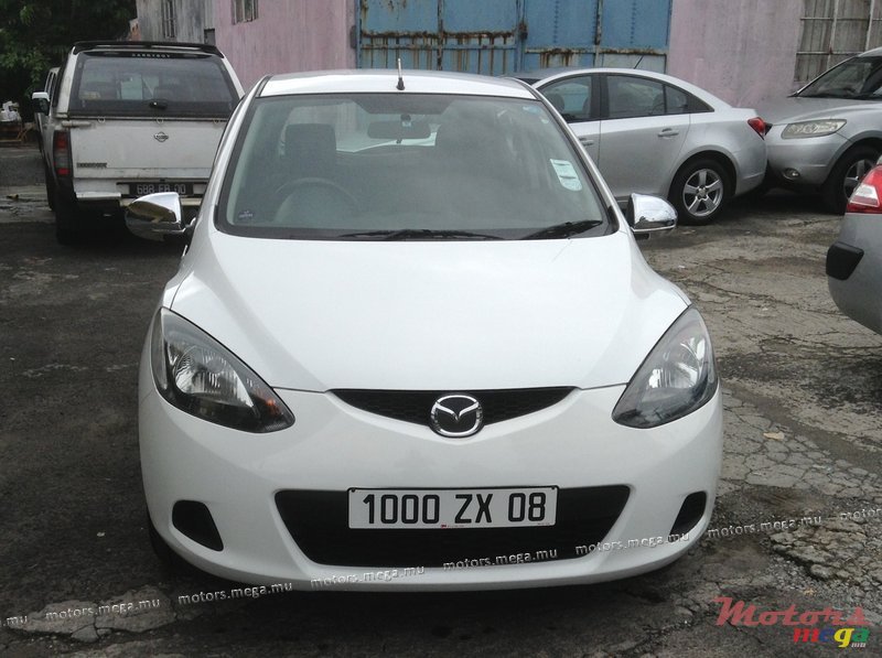 2008' Mazda Demio photo #1