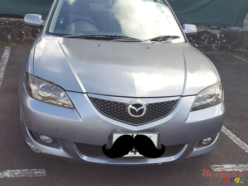 2004' Mazda 3 photo #2