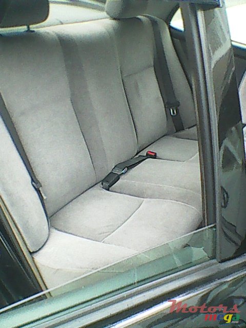 2001' Toyota Corolla photo #4