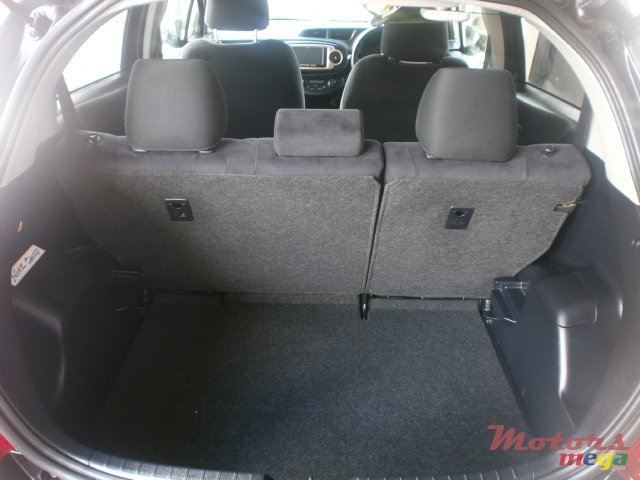 2013' Toyota Yaris Verso Vitz CIEL photo #4