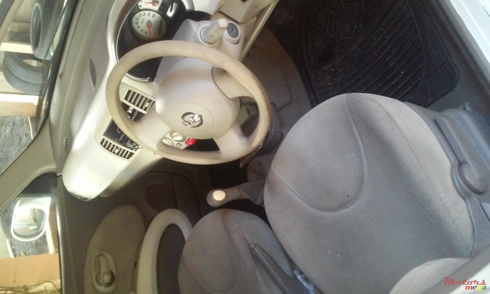 2006' Nissan Maxima photo #3