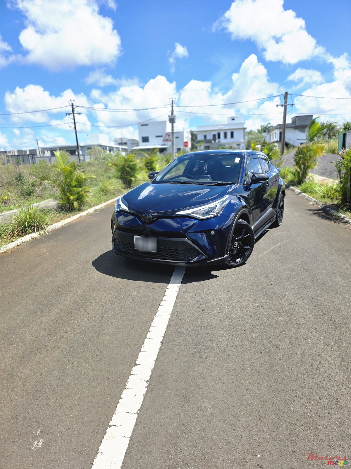 2021' Toyota C-HR photo #1