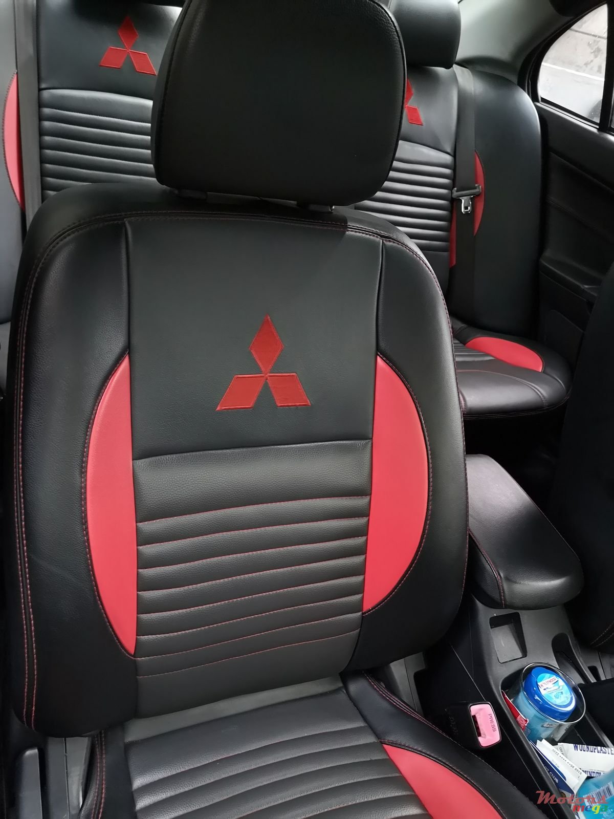 2012' Mitsubishi Lancer X Evo kit photo #2