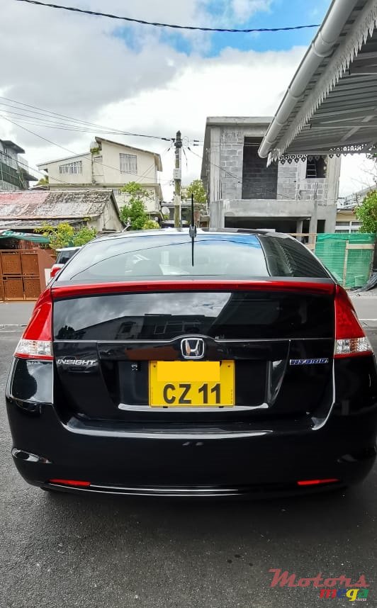 2011' Honda Insight photo #7