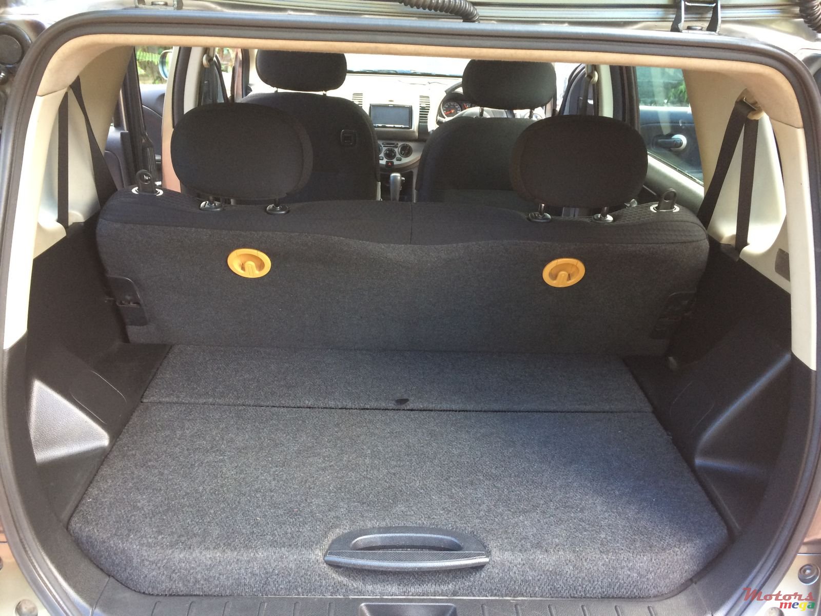 2006' Nissan Note photo #2