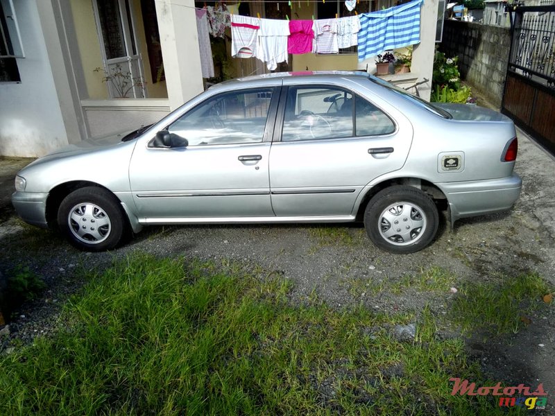 1999' Nissan Sunny Ex Version photo #2