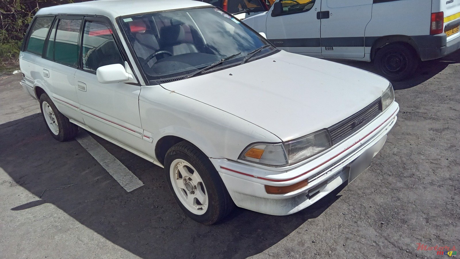 1990' Toyota Corolla photo #2