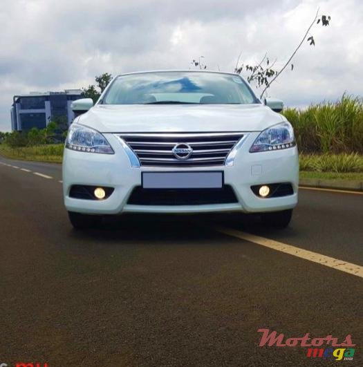 2015' Nissan Sentra photo #4
