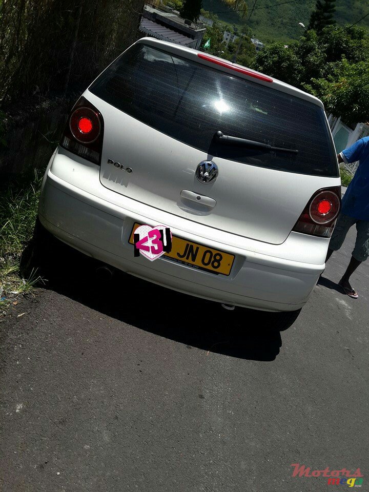 2008' Volkswagen Polo 9n6 photo #2