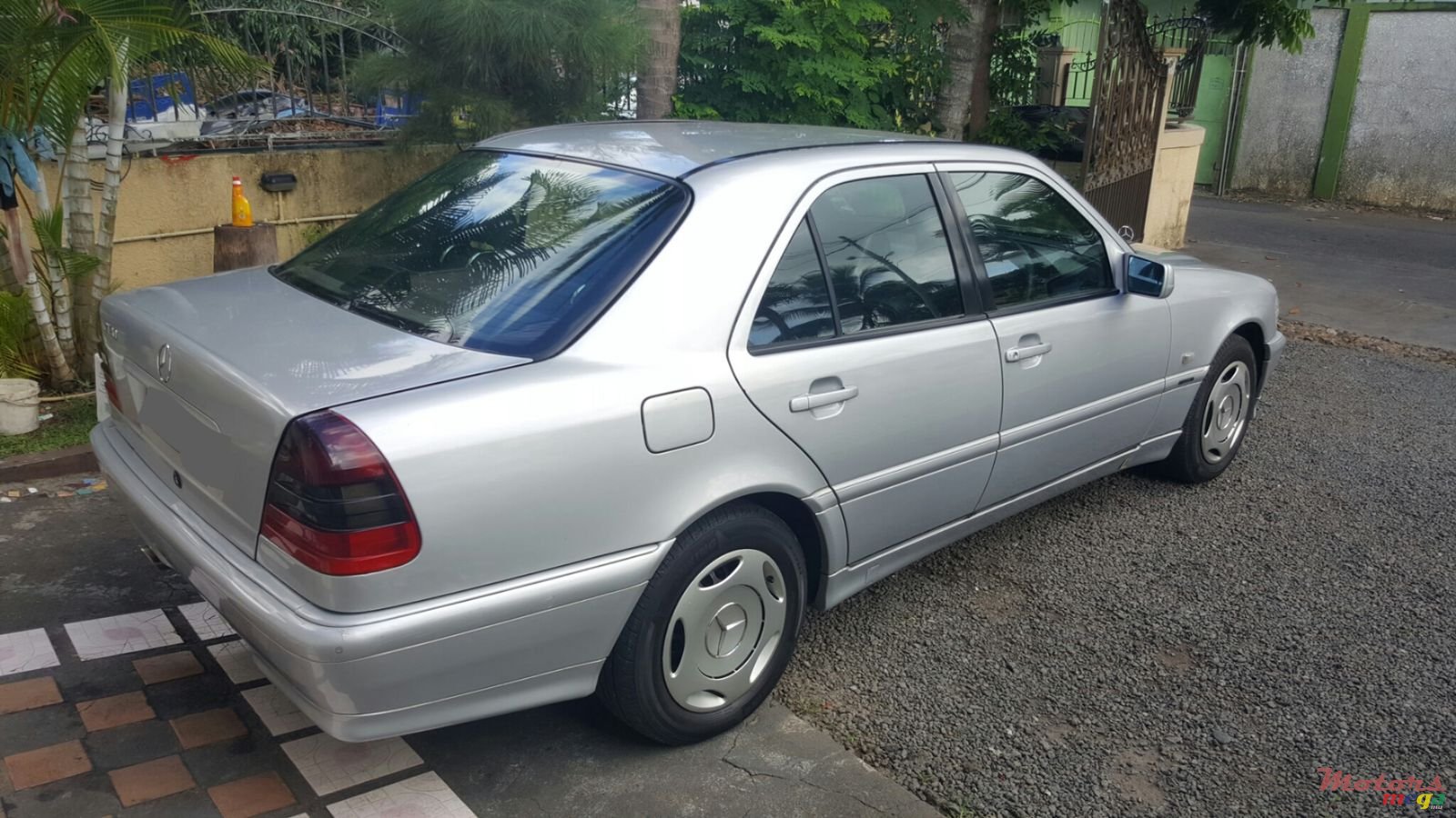 1999' Mercedes-Benz CLC 180 photo #2