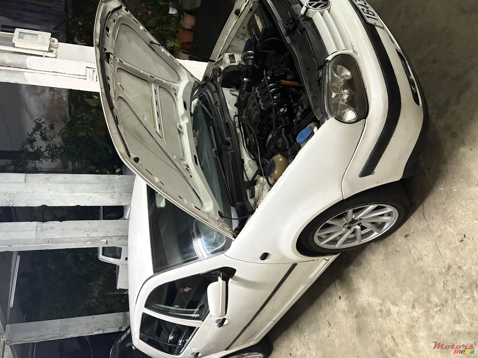 2000' Volkswagen Golf IV photo #2