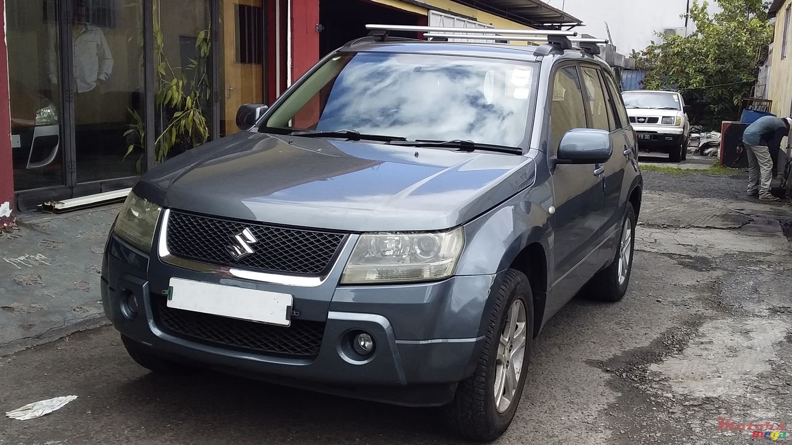 2006' Suzuki Grand Vitara photo #2