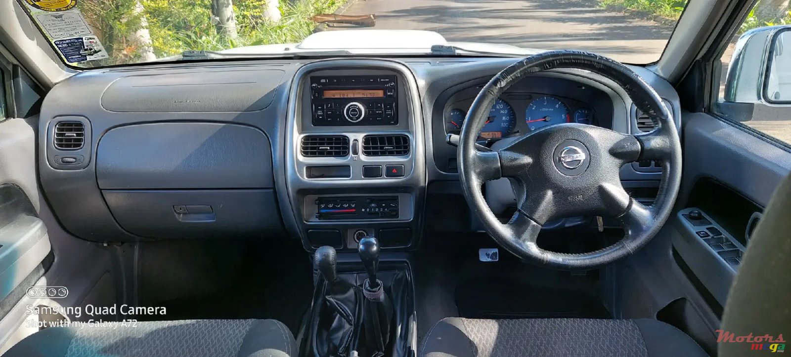 2014' Nissan NP300 photo #5