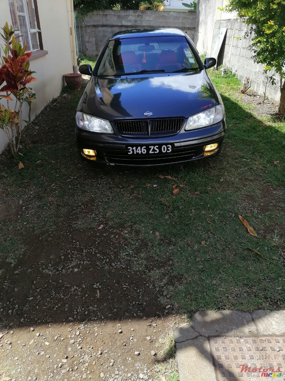 2003' Nissan Sunny photo #2