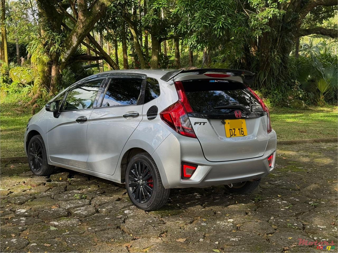 2016' Honda Fit photo #4