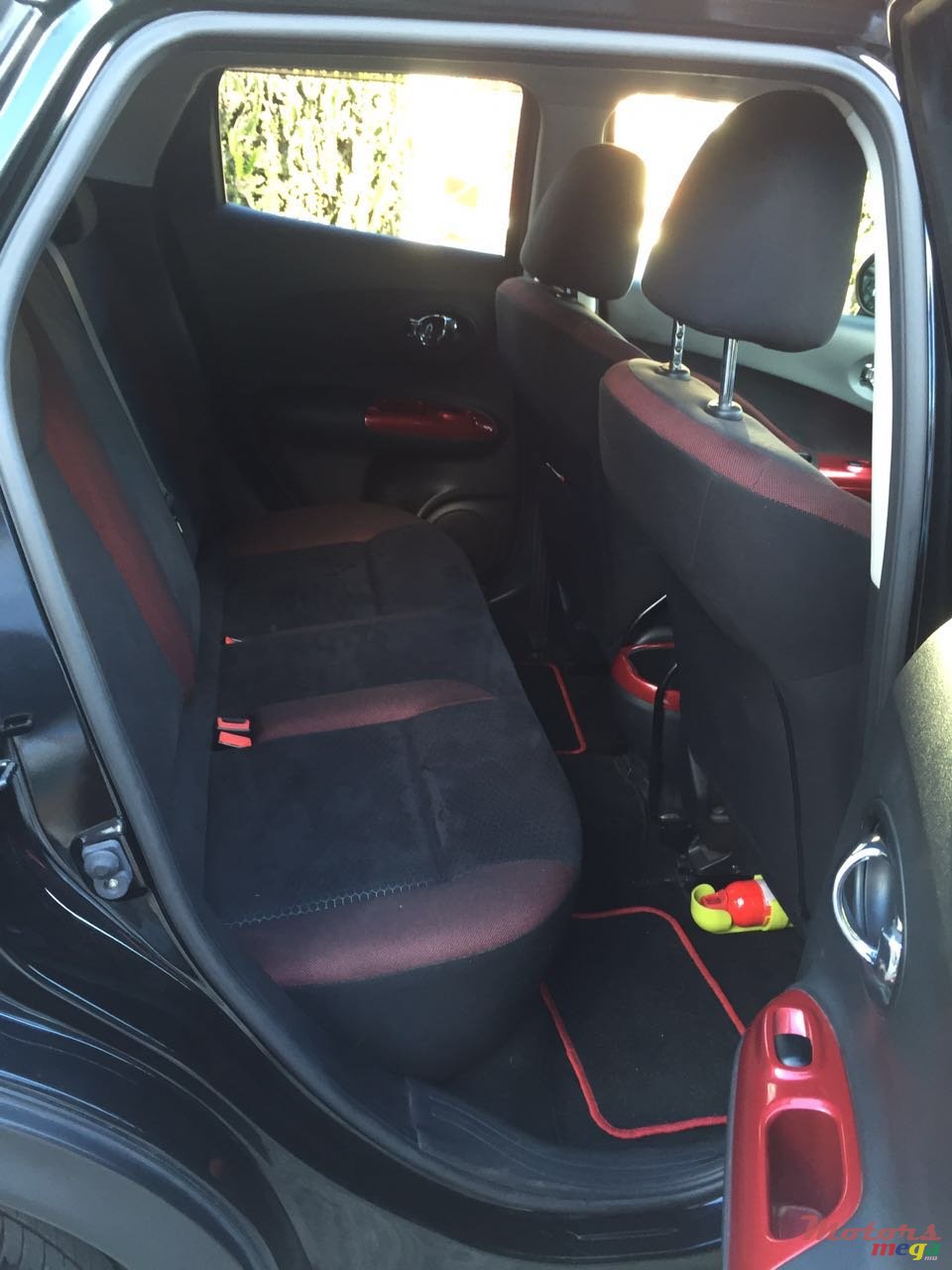 2010' Nissan Juke photo #1