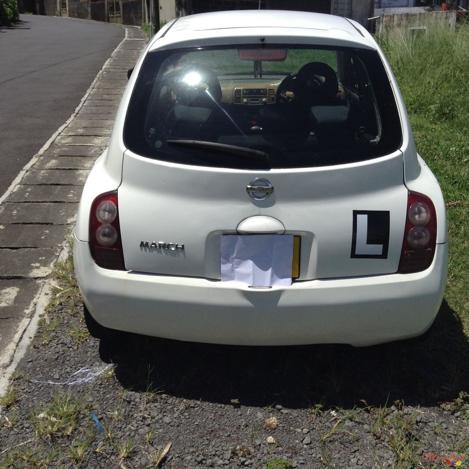 2002' Nissan March photo #6