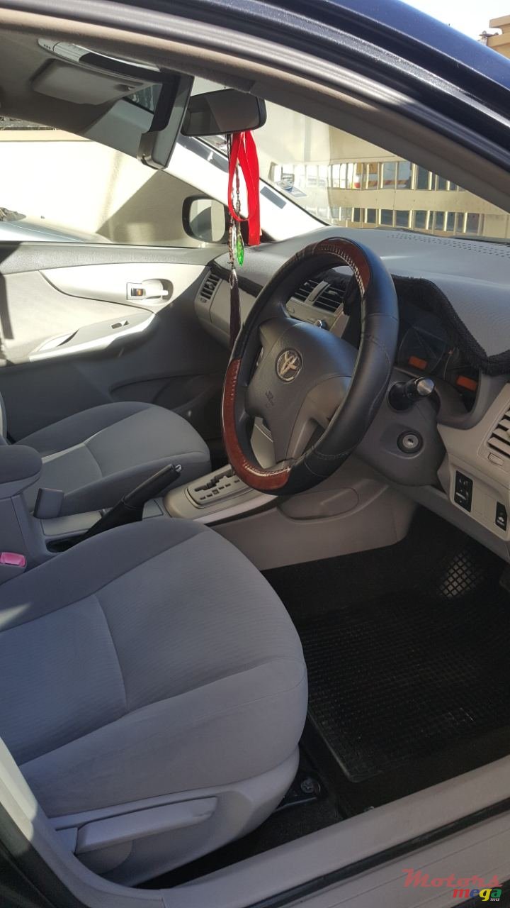 2008' Toyota Corolla photo #3