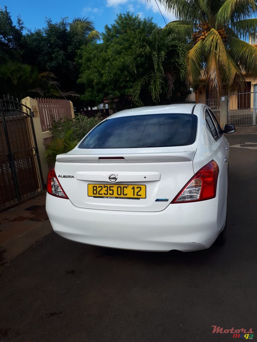 2012' Nissan Micra photo #3