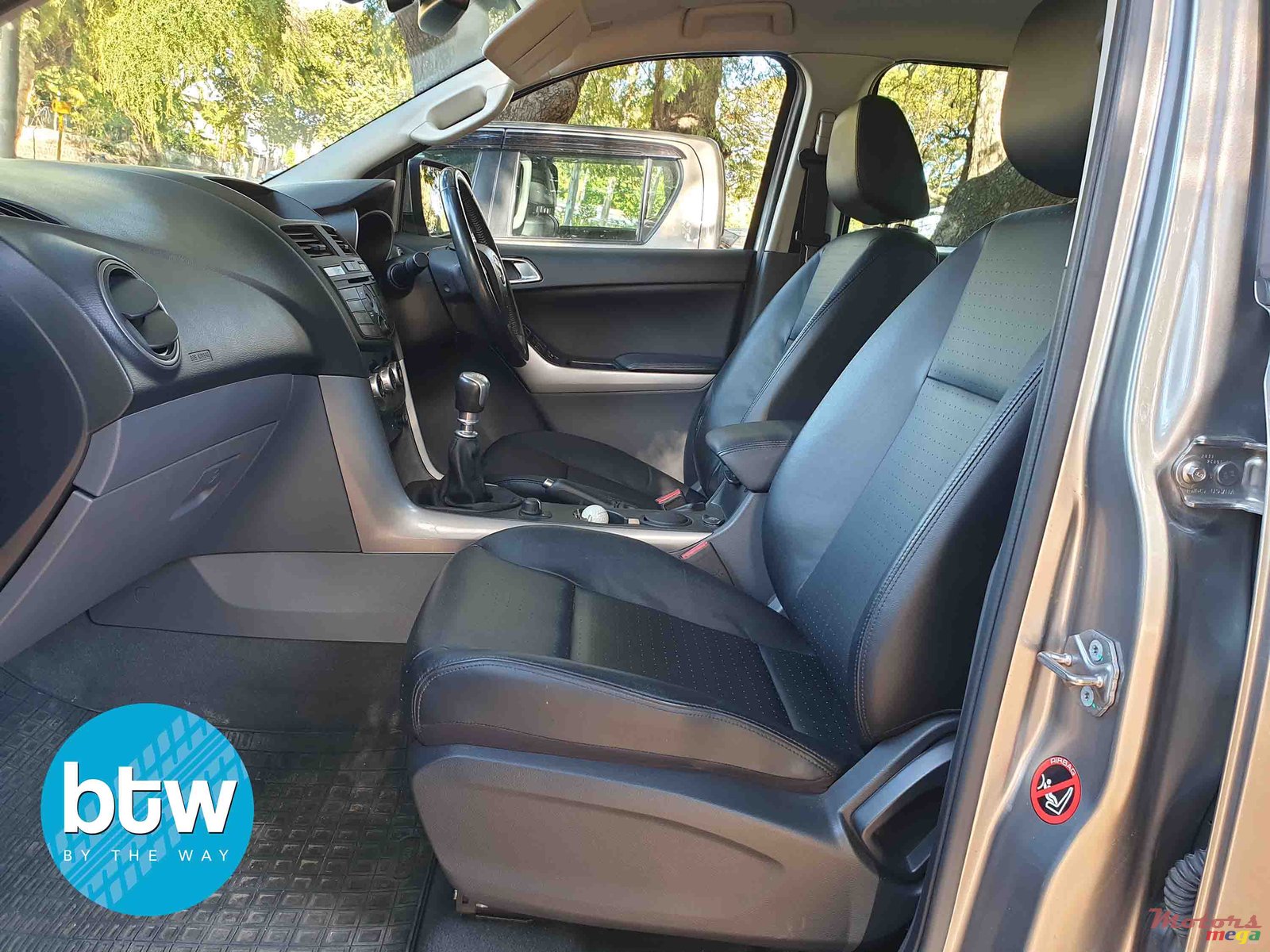 2018' Mazda BT50 photo #7