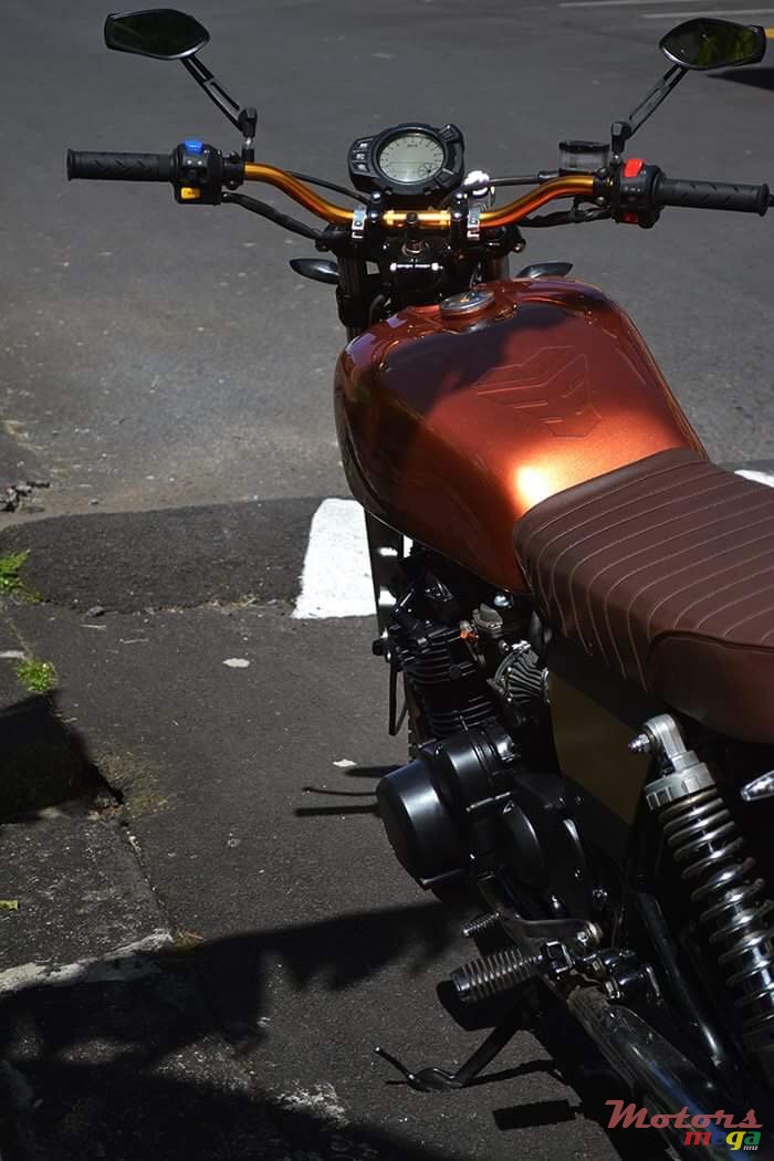 1985' Suzuki photo #4