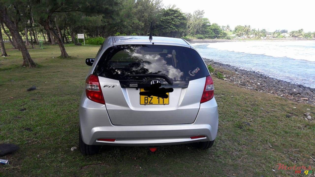 2011' Honda Fit photo #4