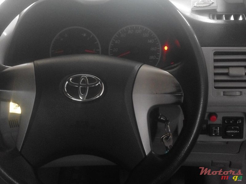 2010' Toyota Axio nil photo #6