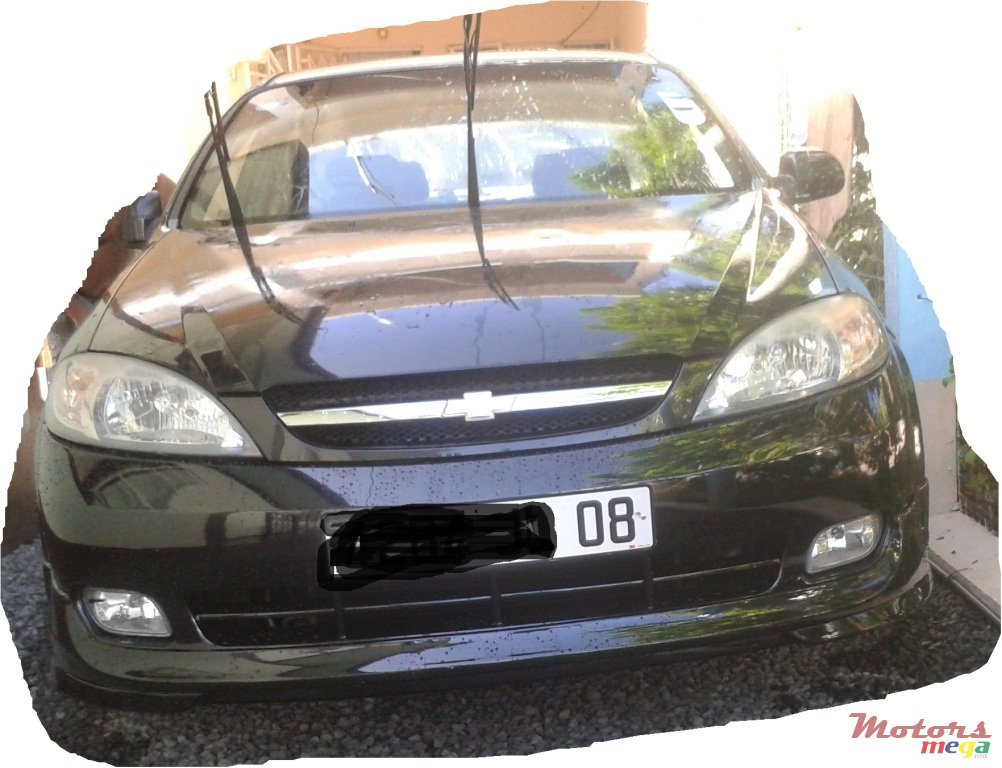 2008' Chevrolet Optra photo #2