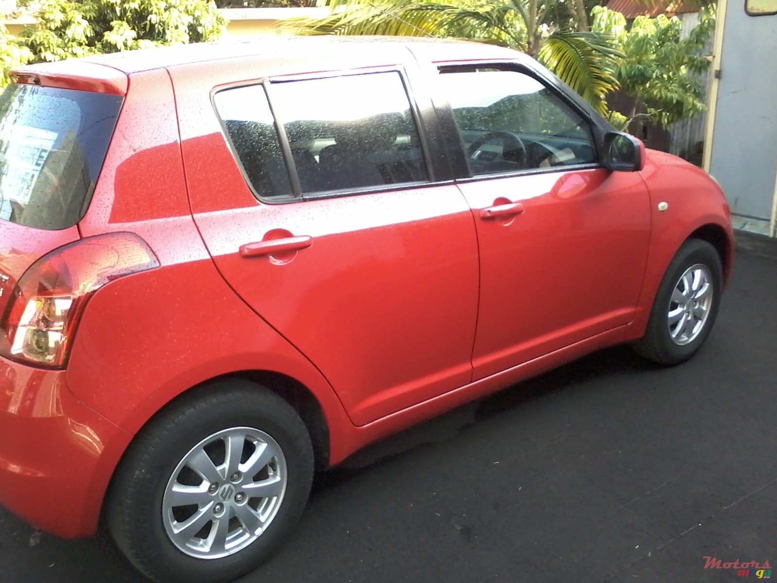2008' Suzuki Swift photo #3