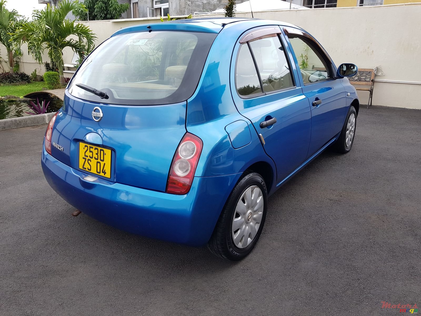 2004' Nissan March ak12 photo #2