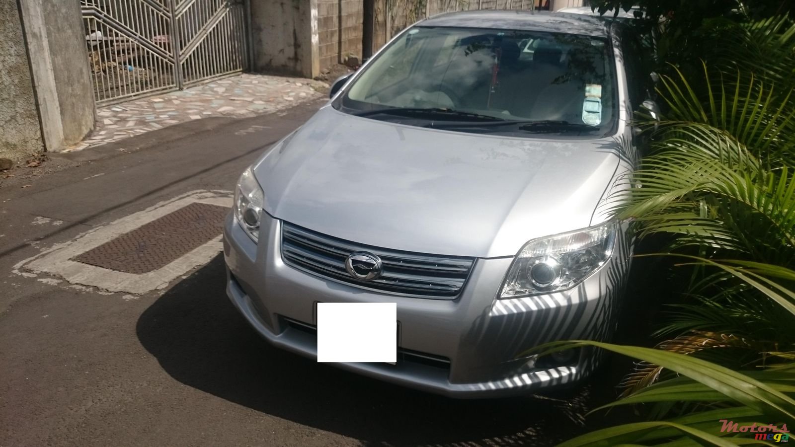 2008' Toyota Axio X Limited photo #3